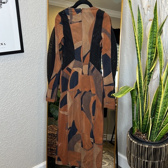 House of CB 'Cassidy' Brown Mesh Printed Long Sleeve Midi Dress NWOT - Picture 14 of 16
